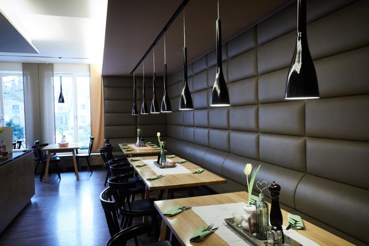 Hotel Goll Pforzheim-Niefern Εξωτερικό φωτογραφία