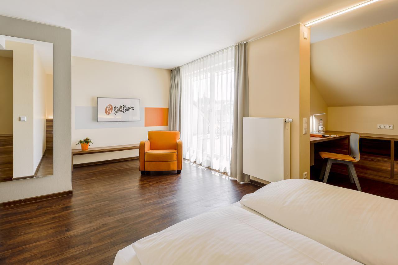 Hotel Goll Pforzheim-Niefern Εξωτερικό φωτογραφία